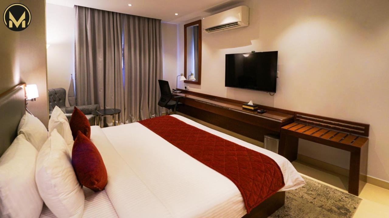 Muscat Express Hotel Екстериор снимка